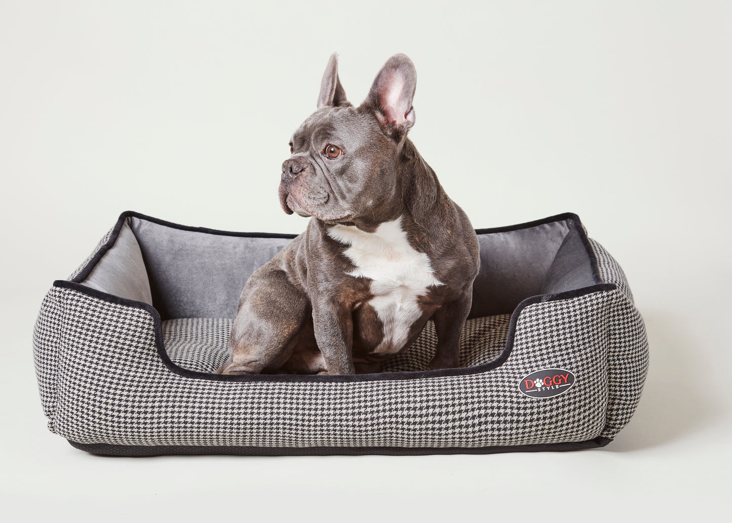 SNUGGLER | HOUNDSTOOTH GREY